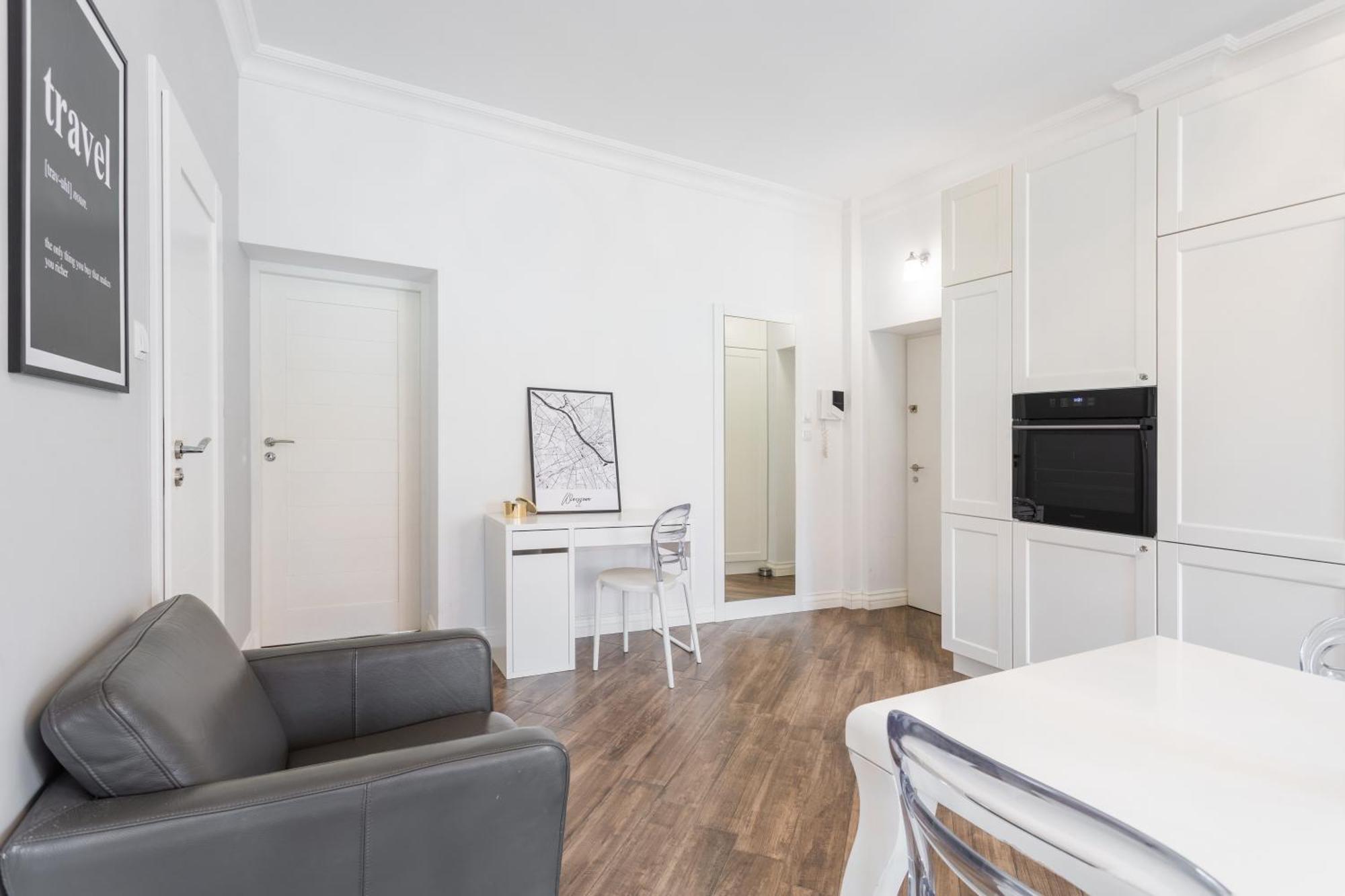 Central Warsaw Apartment - Great Location-Old Town - Podwale Extérieur photo
